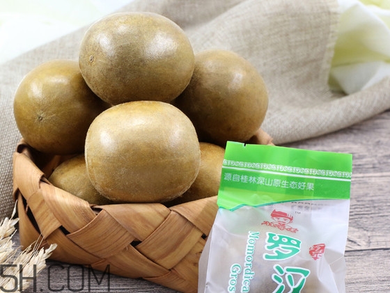 切開的羅漢果怎么保存？羅漢果泡水過(guò)夜能喝嗎