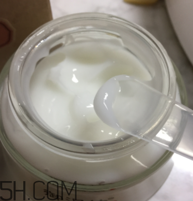 御泥坊美白面膜有效嗎？御泥坊美白面膜怎么樣？