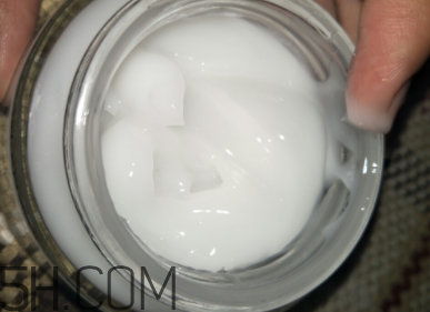 御泥坊美白面膜有效嗎？御泥坊美白面膜怎么樣？