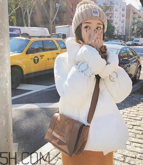 棉服上的油怎么洗掉？棉服跑棉怎么辦？