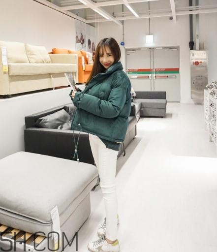 綠色羽絨服怎么搭配？綠色羽絨服搭配圖片