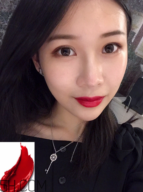 雅詩蘭黛口紅350好看嗎？雅詩蘭黛370口紅好看嗎？