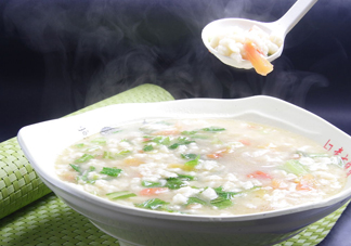 怎樣做疙瘩湯是清湯的？吃白面疙瘩湯有什么好處和壞處