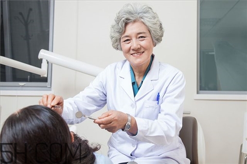 骨折是什么感覺？骨折是輕傷還是重傷？