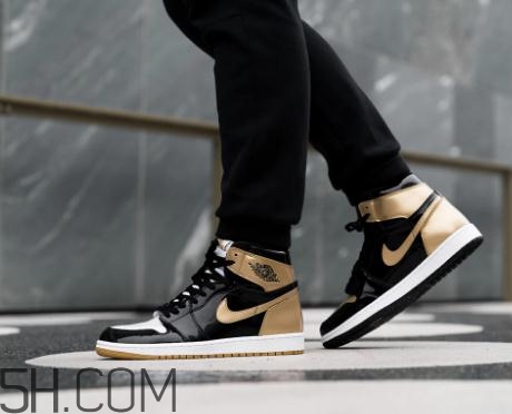 air jordan 1 top3黑金鴛鴦配色上腳效果好看嗎？