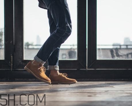 反絨皮鞋怎么清洗？反絨皮鞋可以用水洗嗎？
