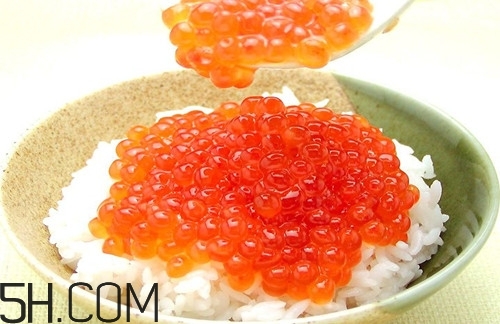 魚(yú)籽怎么做才好吃？魚(yú)籽適合于哪些人食用呢？