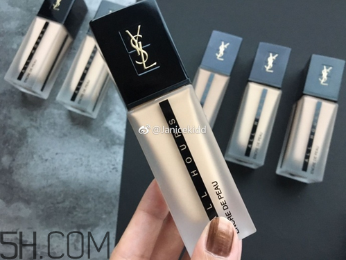 ysl恒久完美無瑕粉底液好用嗎？ysl恒久完美彈力慕斯粉餅好用嗎？