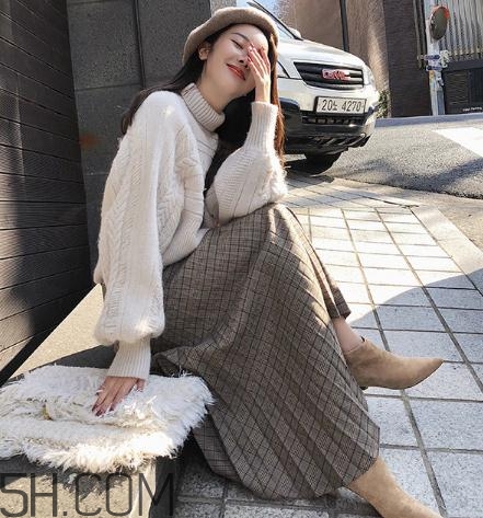 腈綸毛衣扎人嗎？腈綸毛衣能貼身穿嗎？
