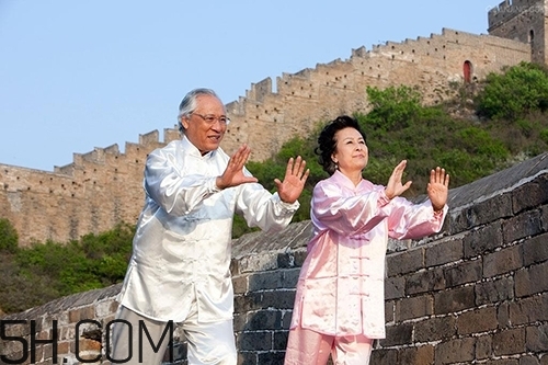 冬季老年人如何養(yǎng)生？老年人養(yǎng)生的注意事項(xiàng)是什么？