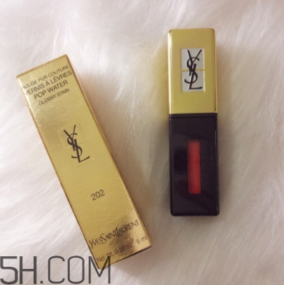 胭脂紅口紅是什么顏色？胭脂紅口紅效果圖試色