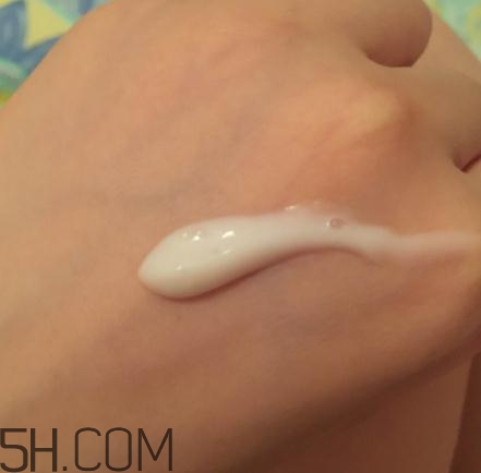 春紀乳酸君潔面乳多少錢？春紀乳酸君潔面乳專柜價格
