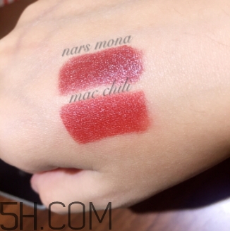 nars mona和mac chili顏色一樣嗎？nars mona和chili試色對(duì)比