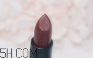 nars mona和mac chili顏色一樣嗎？nars mona和chili試色對(duì)比