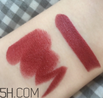 nars mona是啞光嗎？nars mona干不干？