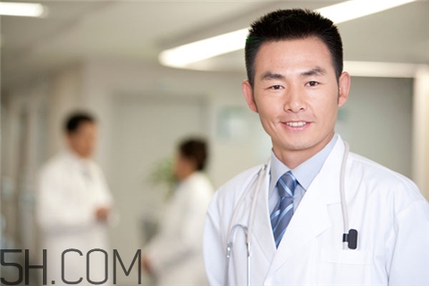 強迫癥需要看醫(yī)生嗎？強迫癥需要休學嗎？