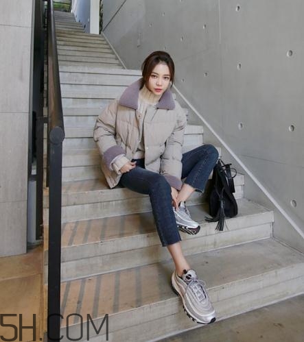灰色棉服怎么搭配？灰色棉襖搭配圖片