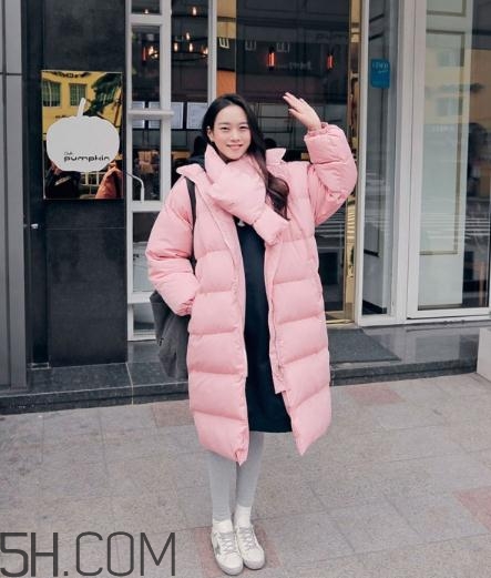 粉色棉服怎么搭配？粉色棉衣搭配圖片
