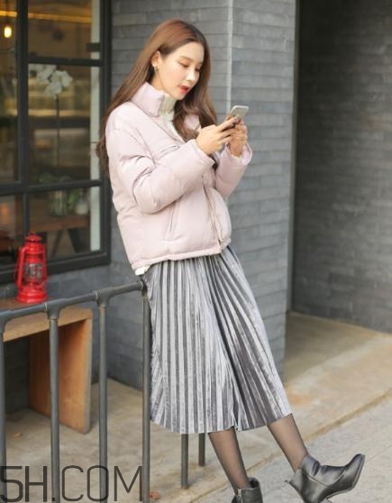 粉色棉服怎么搭配？粉色棉衣搭配圖片