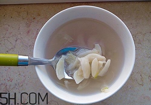 大蒜泡冰糖怎么做？大蒜泡冰糖真的能治腎虛嗎？