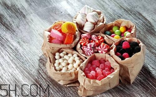 愛長痘吃什么食物好？愛長痘的食物禁忌有哪些？