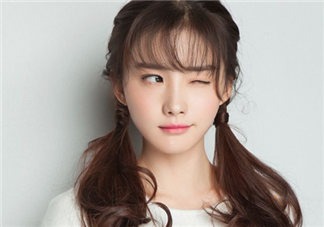 什么顏色的口紅最自然？如何根據皮膚顏色選擇適合自己的口紅