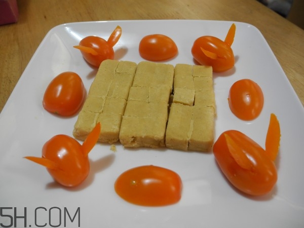 綠豆糕和香蕉能一起吃嗎？吃了綠豆糕還能吃香蕉嗎？