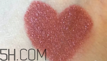 mac mocha和brick哪個(gè)好看？mac mocha和brick試色對(duì)比