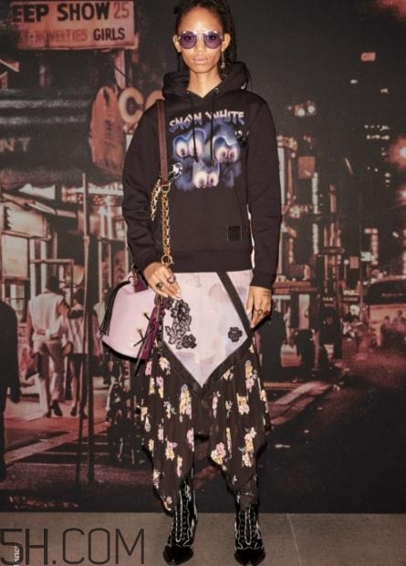 coach2018早秋服裝系列好看嗎_有哪些款式？