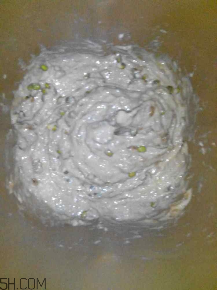 綠豆糕和香蕉能一起吃嗎？吃了綠豆糕還能吃香蕉嗎？