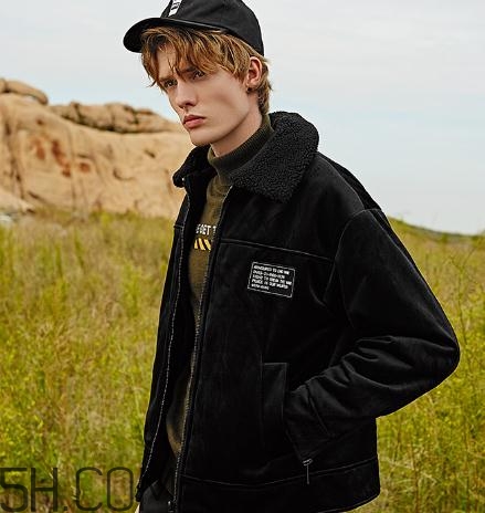 馬克華菲衣服貴嗎？馬克華菲的衣服多少錢？