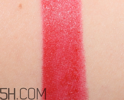mac brave red是什么紅？mac brave red試色