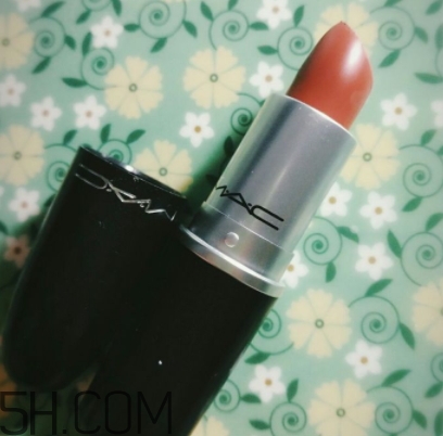 mac velvet teddy質(zhì)地干嗎？mac velvet teddy適合黃皮嗎