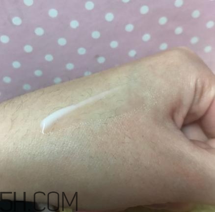 春紀咖啡醒膚緊致乳好用嗎？春紀咖啡醒膚緊致乳評測