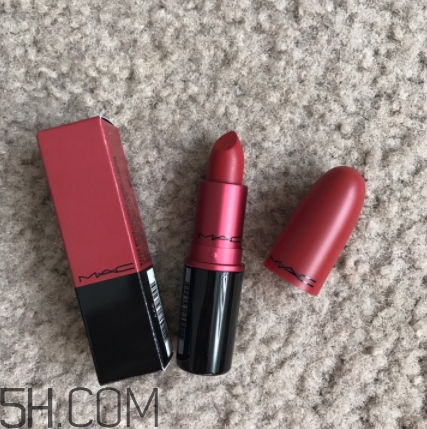 mac紅管和黑管的區(qū)別 mac紅管和黑管哪個好？