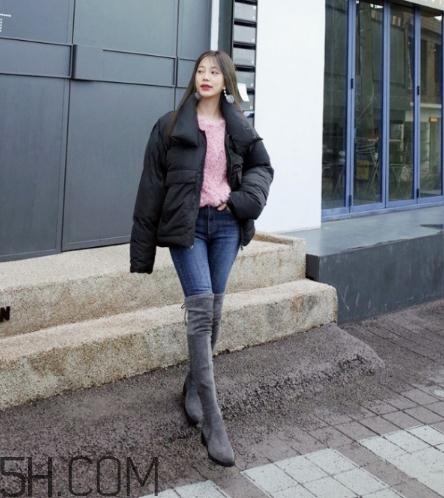 冬天穿牛仔褲配什么鞋子？冬天牛仔褲搭配鞋子圖片