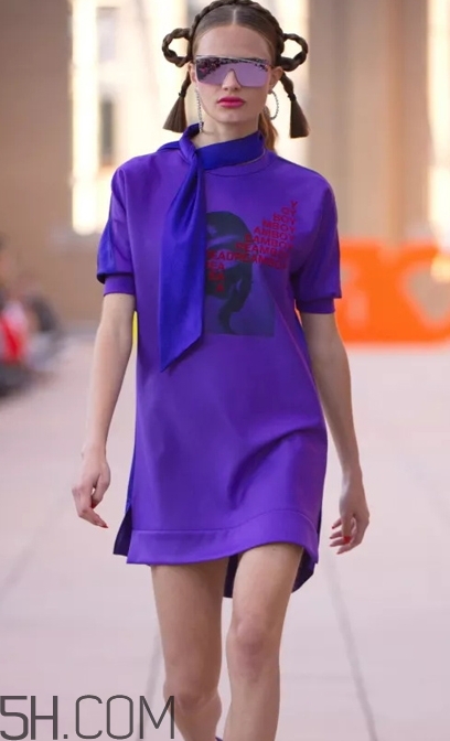 紫外光色衣服怎么搭配？紫外光色衣服搭配什么顏色