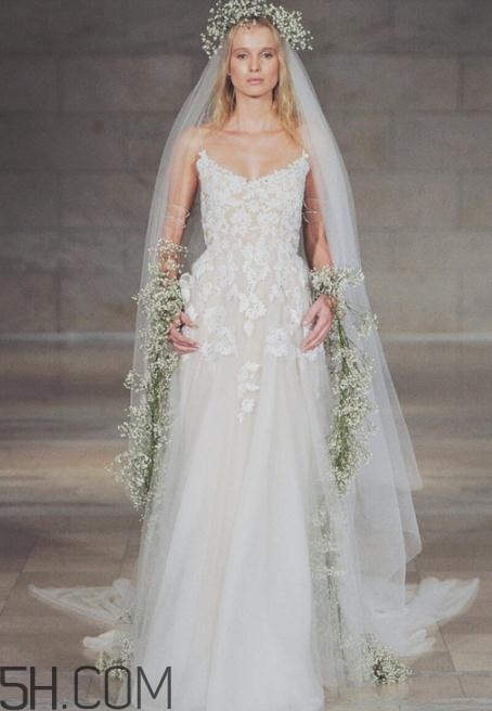reem acra2018秋冬婚紗系列好看嗎_有哪些款式？