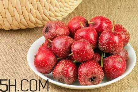 吃山楂對(duì)健康有什么好處？糖尿病人可以吃山楂嗎？