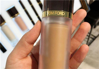 tom ford妝前乳和圓管粉底液好用嗎？對(duì)于粉底液的推薦
