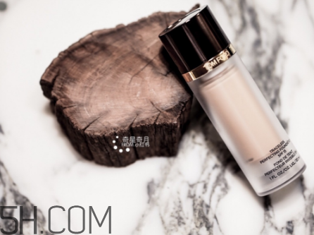 tom ford圓管粉底液怎么樣？tom ford圓管粉底液測評(píng)