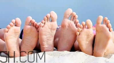 腳氣可以用酒精消毒嗎？腳氣可以用碘伏消毒嗎？