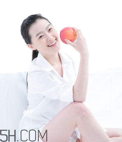 婦炎潔能洗頭發(fā)嗎？婦炎潔能治痘痘嗎？