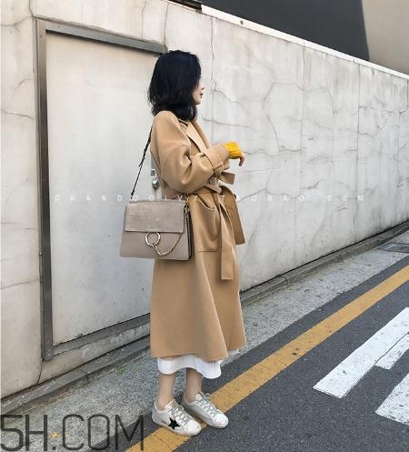 雙面呢大衣會(huì)掉毛嗎？雙面呢大衣掉毛怎么辦？