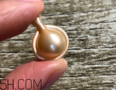 雅頓金膠適合什么膚質(zhì)？雅頓金膠適合油皮和混油皮嗎？