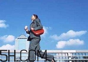 上班族怎么正確睡午覺？怎么正確的在公司睡午覺？