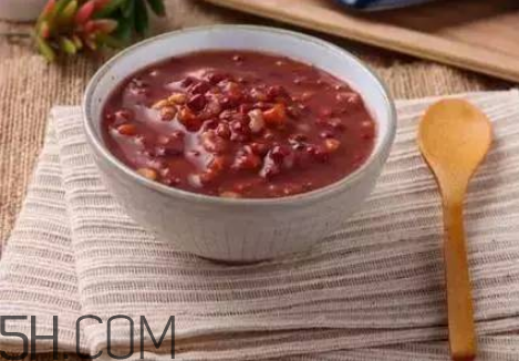 紅豆薏米可以放糖嗎？紅豆薏米加紅糖好還是冰糖好？