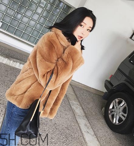 兔毛皮草發(fā)黃怎么處理？兔毛皮草怎么存放？