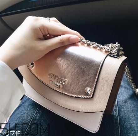 guess包包質(zhì)量怎么樣？guess包包是皮的嗎？