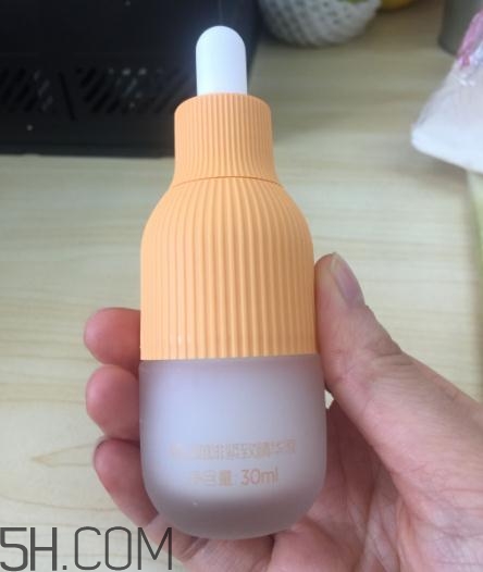 春紀(jì)咖啡緊致精華液好用嗎？春紀(jì)咖啡緊致精華液評測